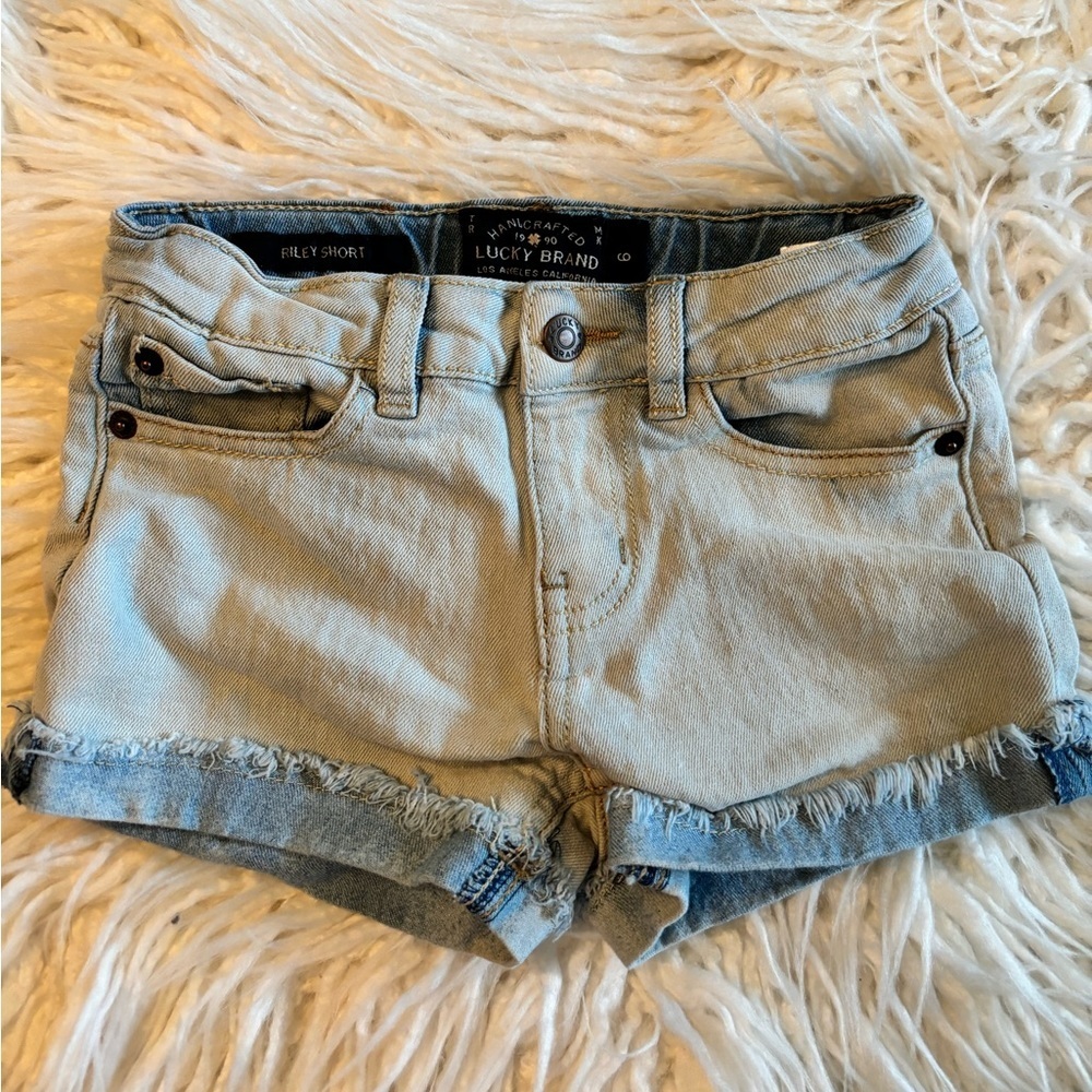 💛 10/$13 or 5/$7- Lucky brand size 6 girls shorts
